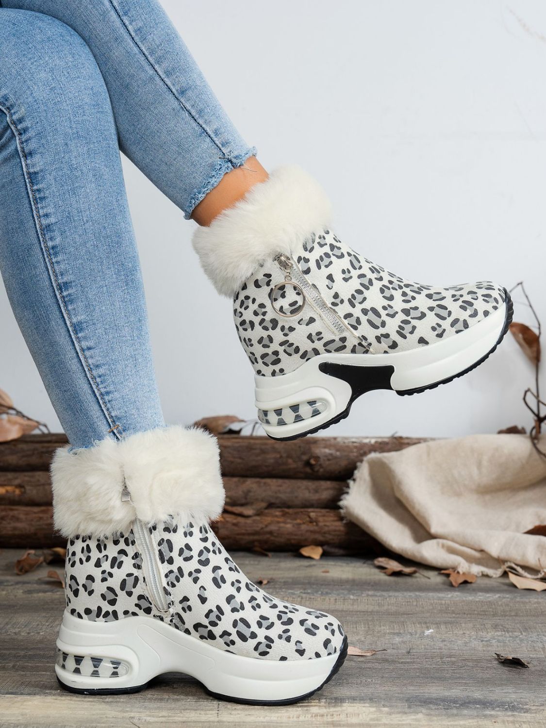 Zara® | Leoparden-Plateaustiefel mit seitlichem Reißverschluss