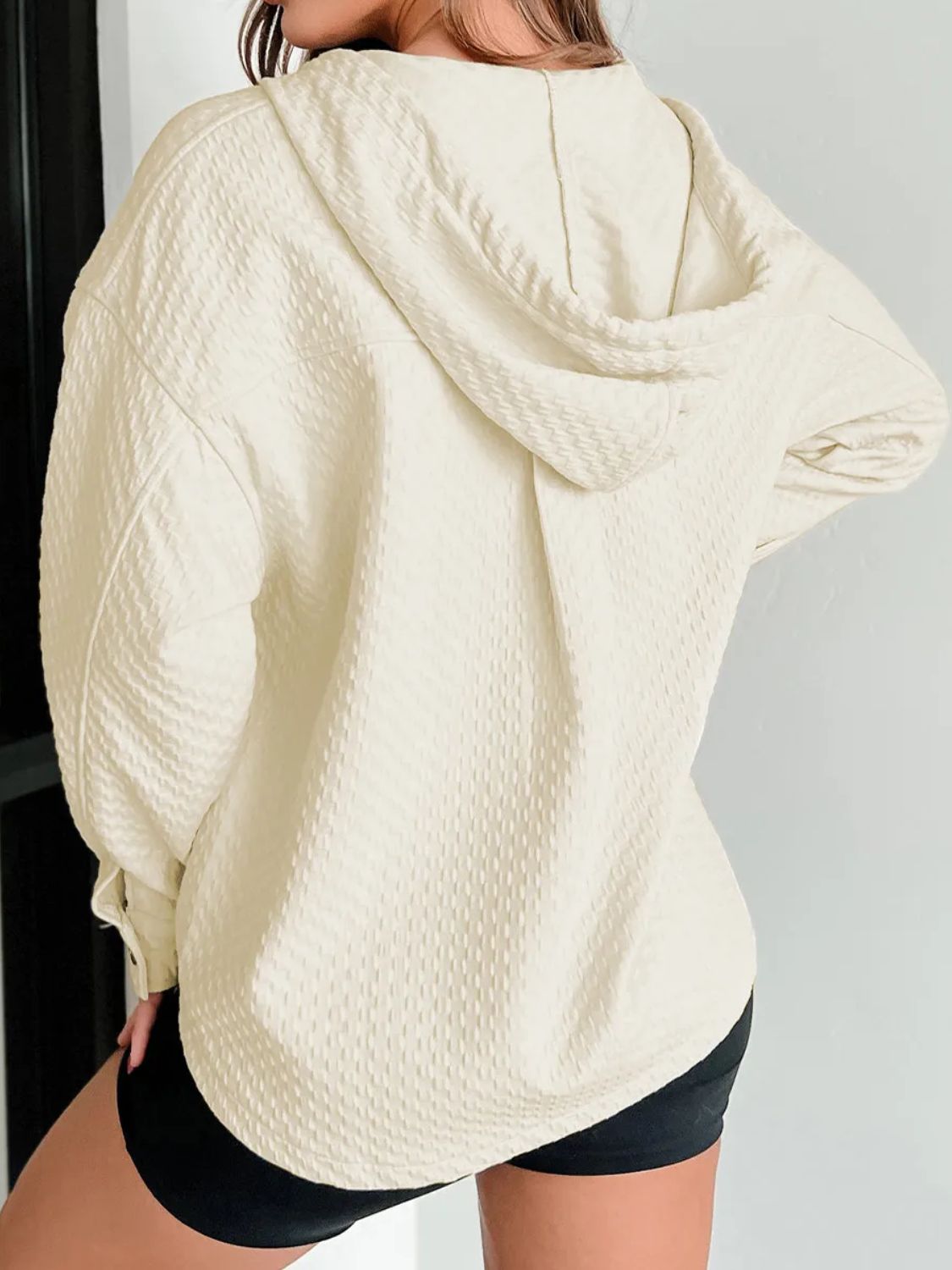 Paulina® | Kapuzenpullover mit Kordelzug und halblangem Knopf