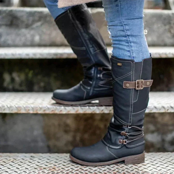 Xochitl® | Stützende und modische orthopädische Stiefel