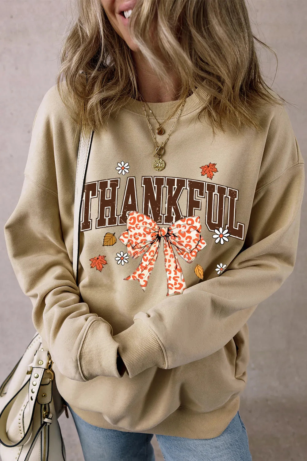 Pilar® | THANKFUL Langarm-Sweatshirt mit Rundhalsausschnitt und Schleife